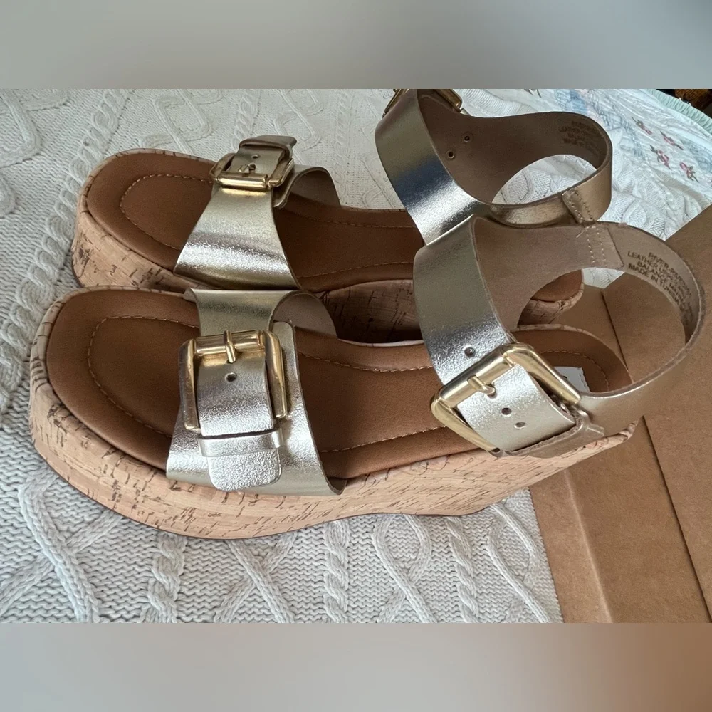 Steve Madden Cork-Textured Platform Wedge Sandals Gold Leather SZ 9 - Picture 15 of 15